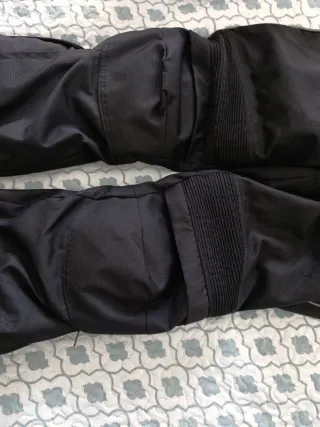 Pantalón de motorista negro