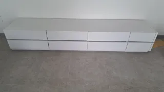 Mueble TV blanco madera cajones