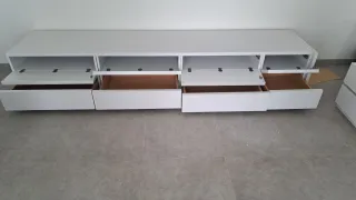 Mueble TV blanco madera cajones