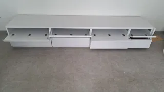 Mueble TV blanco madera cajones