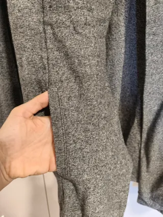 Cardigan Lungo con Cappuccio Bershka Taglia M