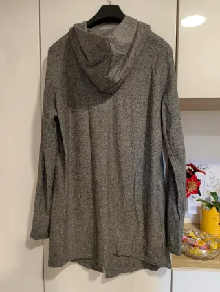 Cardigan Lungo con Cappuccio Bershka Taglia M