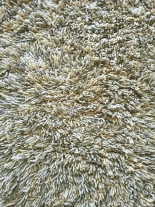 Alfombra de lana y tela