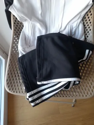 Conjunto Chándal Adidas Blanco y Negro