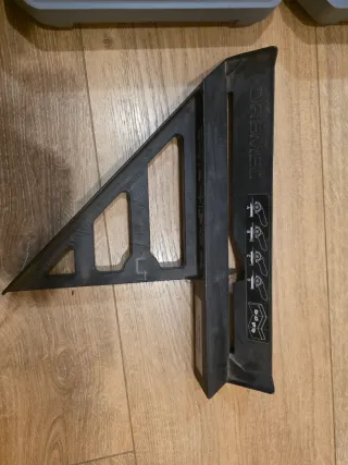 Sierra Dremel DSM20 con accesorios