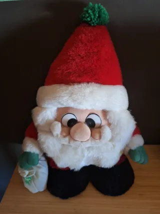 Papa Noel musical de peluche