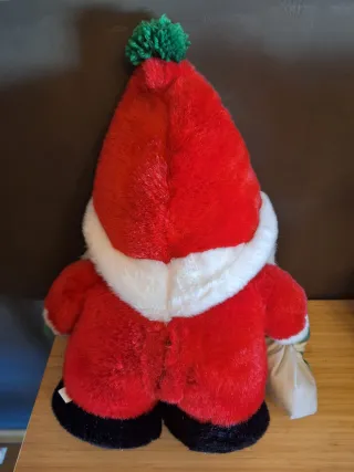 Papa Noel musical de peluche