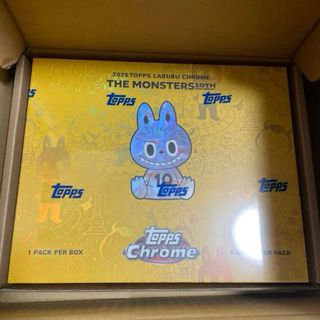 Caja Topps Labubu Chrome 10th Anniversary
