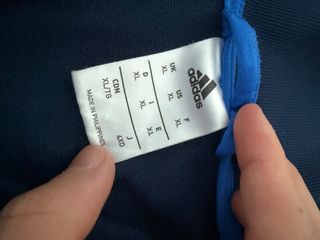 Chaqueta Adidas Azul y Negra