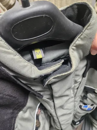 Chaqueta Moto Gris y Negra