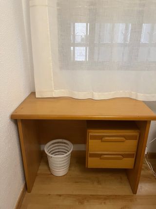 Chollo rebajado. Dormitorio juvenil completo.