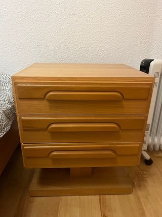 Chollo rebajado. Dormitorio juvenil completo.