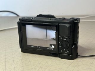 Cámara Sony ZV-1 casi nueva + accesorios