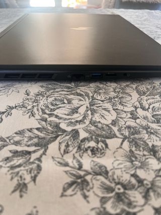 Acer Nitro V 16s RTX 5060 32GB RAM 2K 180Hz