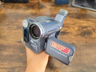 Videocámara Sony Hi8 TRV228E