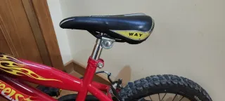 Bicicleta Hot Wheels 16 pulgadas