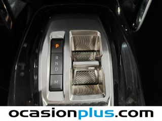 Peugeot 2008 Allure Hybrid eDCS6 107 kW (145 CV)