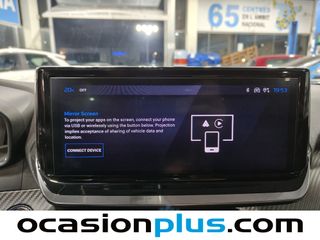 Peugeot 2008 Allure Hybrid eDCS6 107 kW (145 CV)