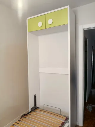 Cama Abatible Vertical Blanca y Verde