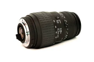 Sigma 70-300mm f/4-5.6 DL Macro Super Pentax