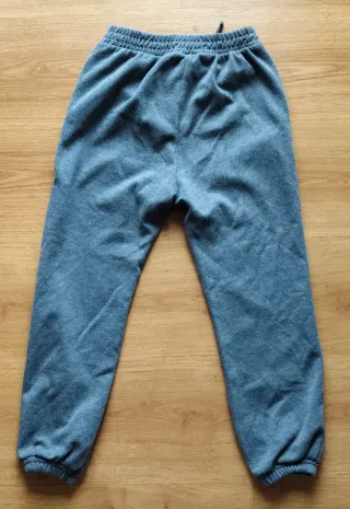 Chándal niña Zara gris T8