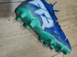 Botas de fútbol Puma future