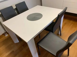 Silla de comedor diseño moderno.