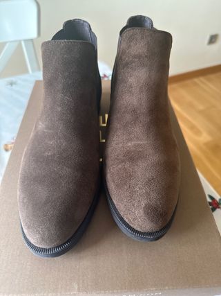 Botas marrones de ante