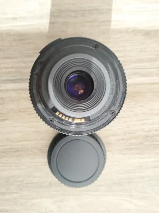 Objetivo Canon EFS 18-55mm f/3.5-5.6 II