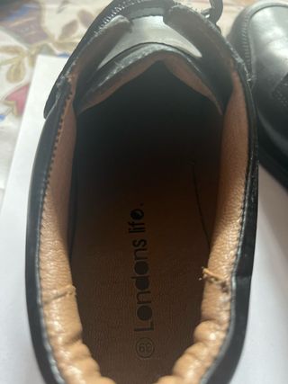 Zapatos de piel negros