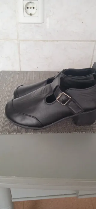 Zapatos negros mujer