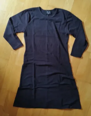 Dos vestidos de punto