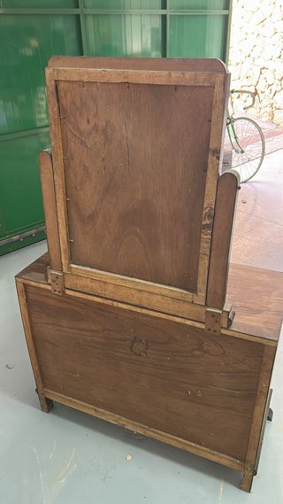 Tocador antiguo madera y espejo