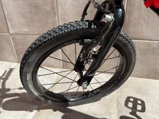 Bicicleta infantil BWTIN 900 RACING 16" Roja