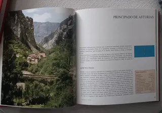 Historia de España más atlas universal y de España