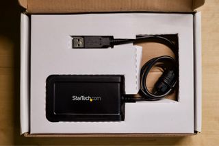 StarTech adaptador USB a DVI USB2DVIE3