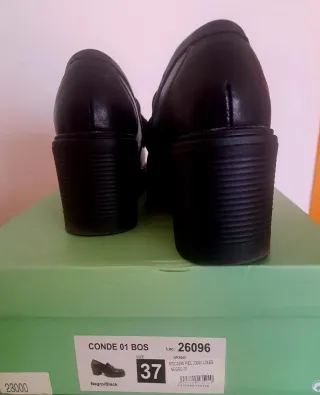 Mocasines piel negros con plataforma chica