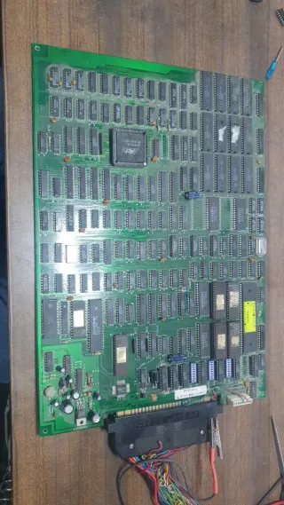 Placa Arcade Street Fighter II Champion Edition.