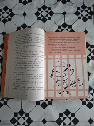 Compas 2. Los Compas escapan de la prisión (nue...