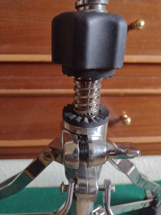 Soporte de sillín para batería TAMA 1st chair.