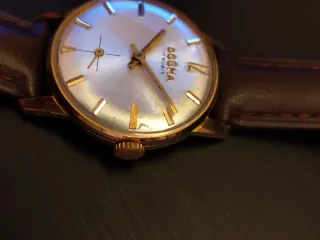Reloj Dogma Suizo 1950s Oro Piel Marrón