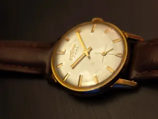 Reloj Dogma Suizo 1950s Oro Piel Marrón