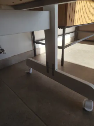 Minicuna de madera blanca