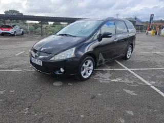 Mitsubishi Grandis 2008