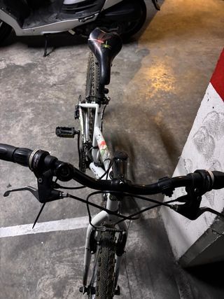 Bicicleta Rockrider Blanca