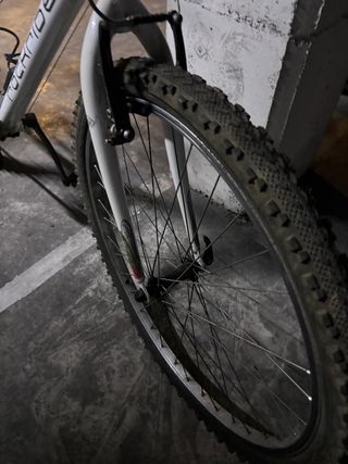 Bicicleta Rockrider Blanca