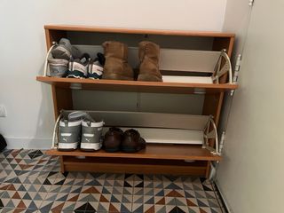 Zapatero de madera de 2 cajones