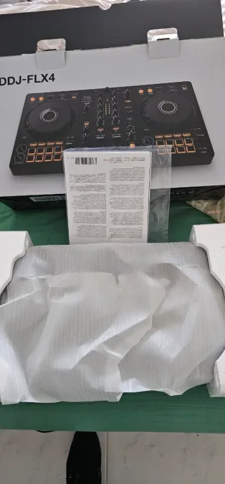 Controlador DJ Pioneer DDJ-FLX4 Negro