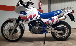 Suzuki DR 650 RS