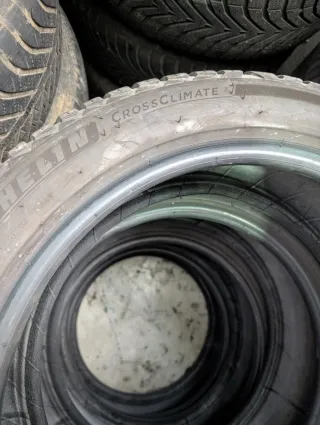 4 Ruedas Michelin Crossclimate 2 (Semi-usadas)